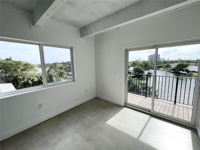 860 NE 78th St 504, Miami, FL 33138