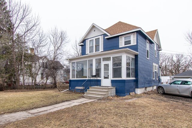 708 7th Street N, Fargo, ND 58102