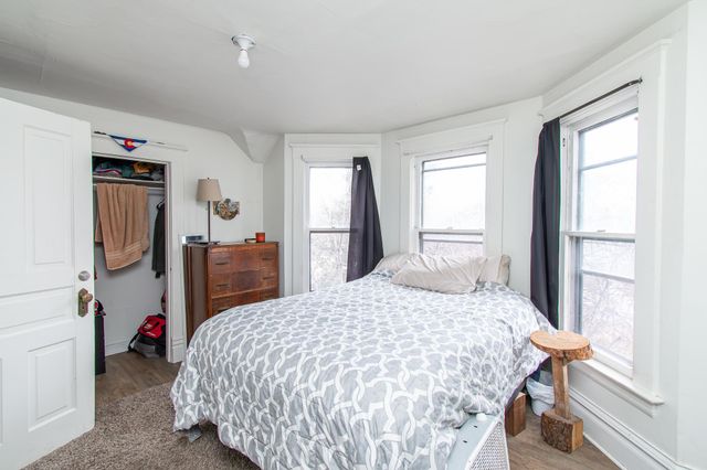 708 7th Street N, Fargo, ND 58102