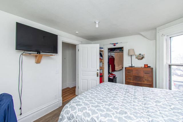 708 7th Street N, Fargo, ND 58102