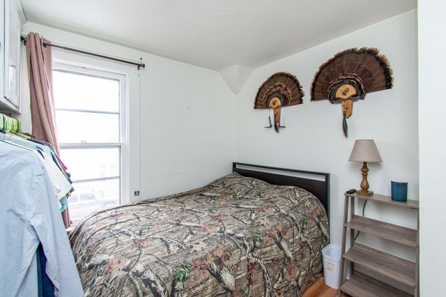 708 7th Street N, Fargo, ND 58102