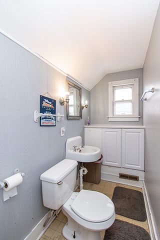 708 7th Street N, Fargo, ND 58102