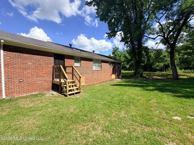1335 Morson Road, Jackson, MS 39209