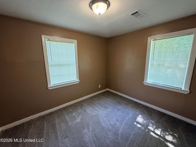 1335 Morson Road, Jackson, MS 39209