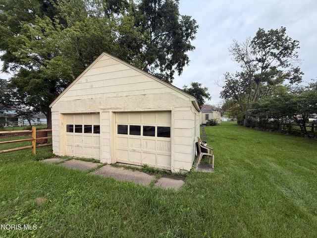 314 Clinton Street, Maumee, OH 43537
