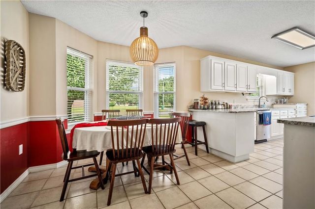 1721 Spanish Trace Drive, Saraland, AL 36571