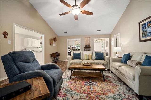 1721 Spanish Trace Drive, Saraland, AL 36571