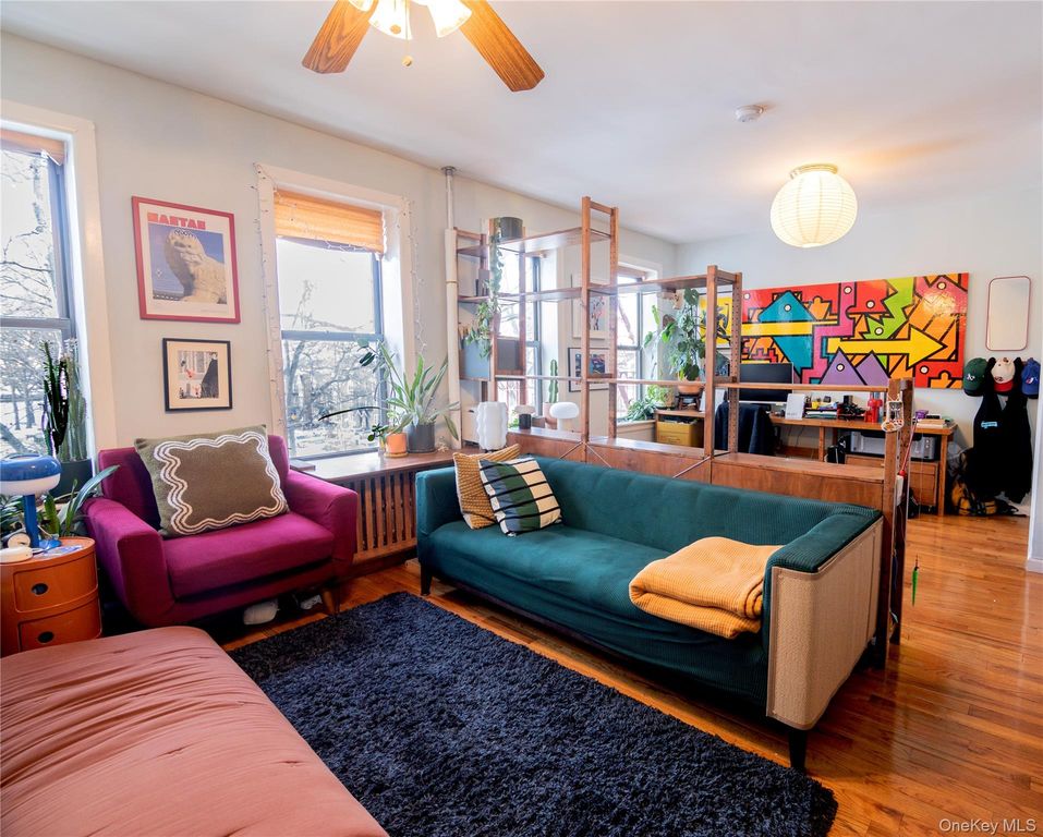 2207 19th Street 34, Astoria, NY 11105