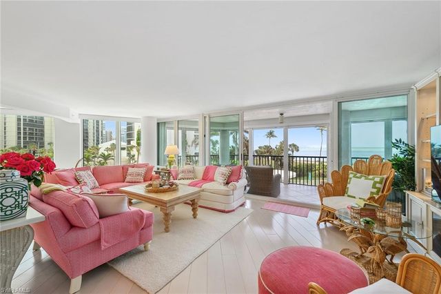 4651 Gulf Shore BLVD N # 101, Naples, FL 34103