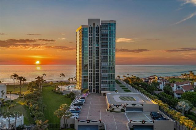4651 Gulf Shore BLVD N # 101, Naples, FL 34103