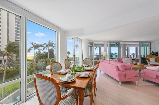 4651 Gulf Shore BLVD N # 101, Naples, FL 34103