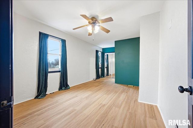 3803 N GRAND Boulevard, Peoria, IL 61604