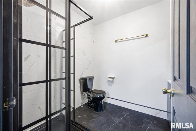 3803 N GRAND Boulevard, Peoria, IL 61604