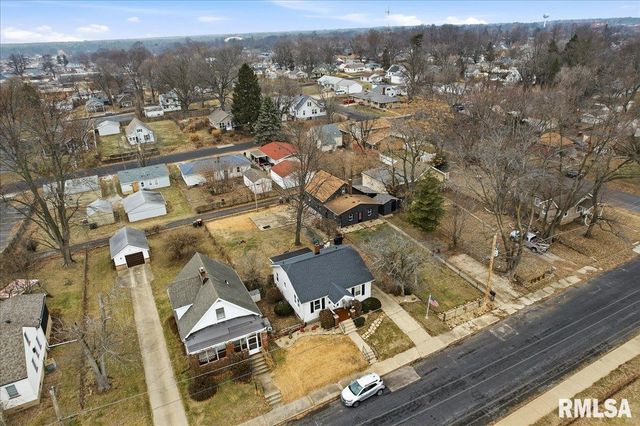 3803 N GRAND Boulevard, Peoria, IL 61604