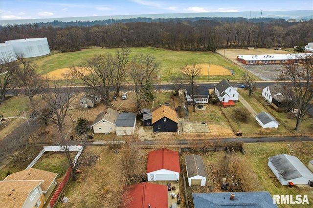 3803 N GRAND Boulevard, Peoria, IL 61604