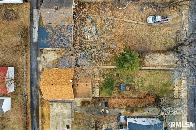 3803 N GRAND Boulevard, Peoria, IL 61604