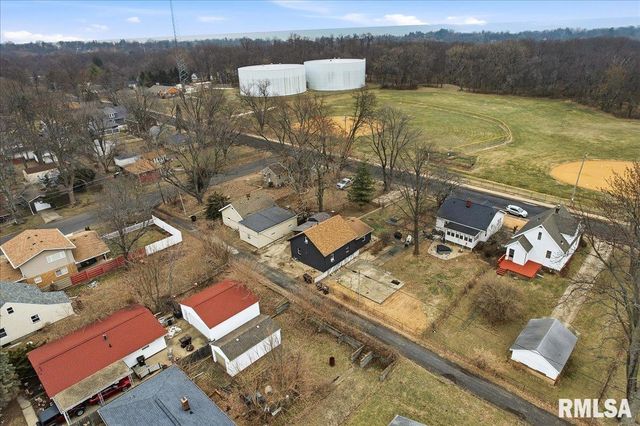 3803 N GRAND Boulevard, Peoria, IL 61604