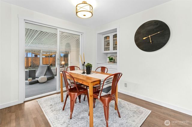 813 Kirkland Avenue NE, Renton, WA 98056