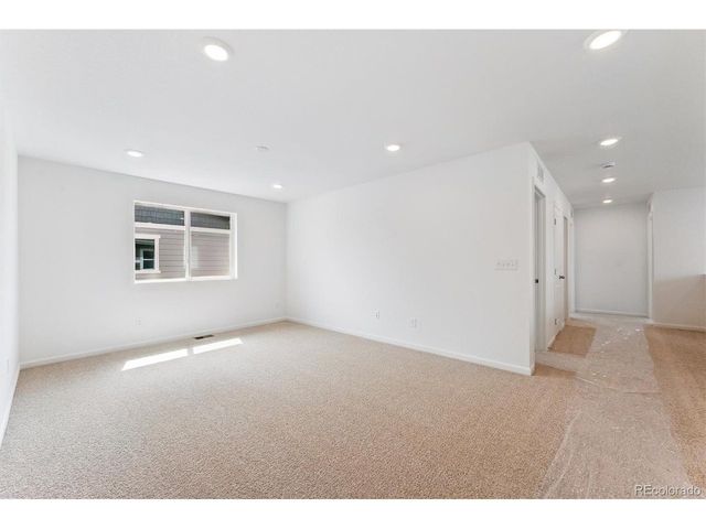 45915 Wood Thrush Ave, Bennett, CO 80102