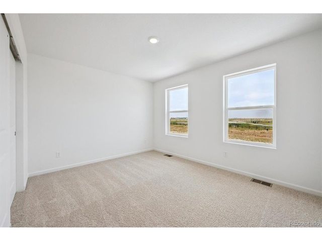 45915 Wood Thrush Ave, Bennett, CO 80102