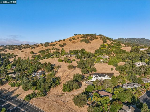 1800 Del Rey St, Lafayette, CA 94549