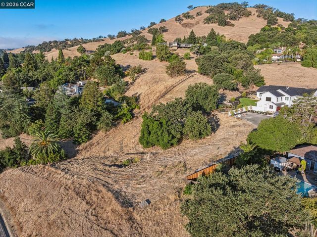 1800 Del Rey St, Lafayette, CA 94549