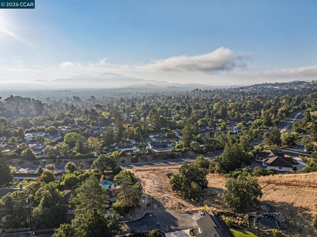 1800 Del Rey St, Lafayette, CA 94549