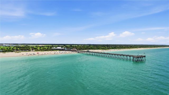 210 84TH STREET, Holmes Beach, FL 34217