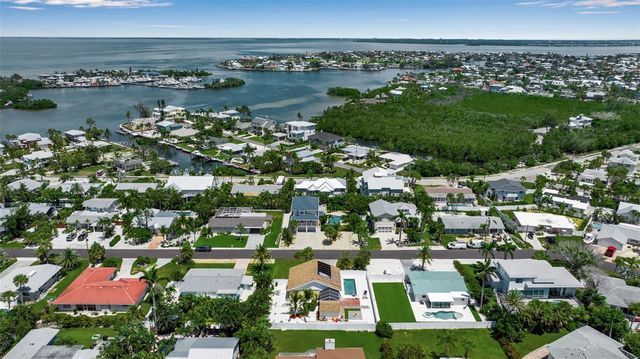210 84TH STREET, Holmes Beach, FL 34217