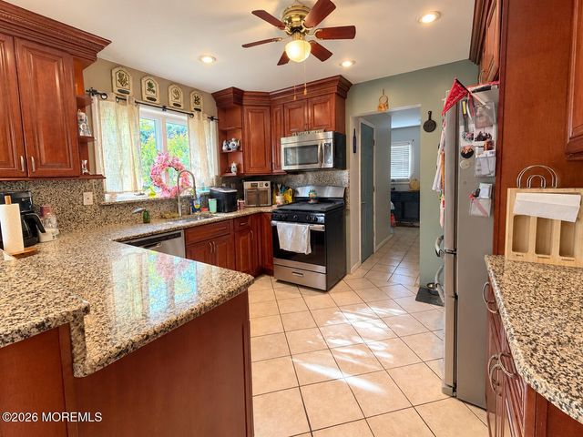 210 Village Way, Brick, NJ 08724