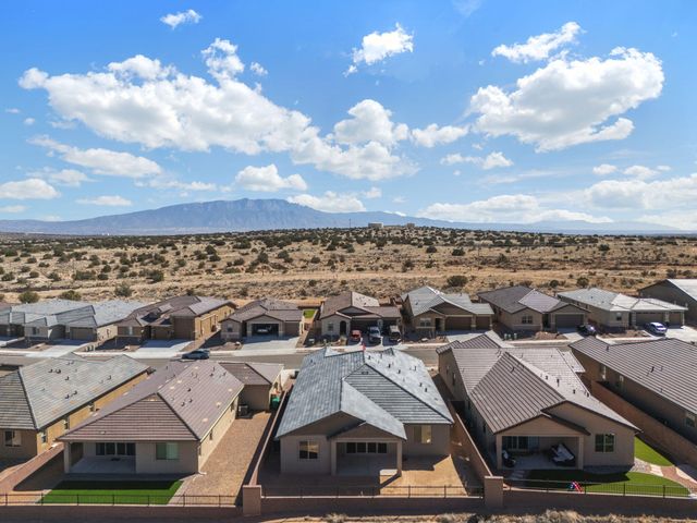 3329 Wolf Tail Loop NE, Rio Rancho, NM 87144