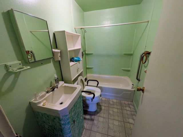 1500 Craig Road, Williamsburg, KY 40769