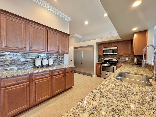 800 Bryn Mawr Boulevard, Mary Esther, FL 32569