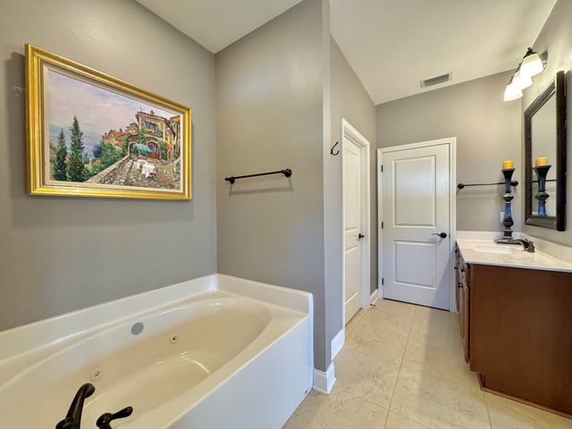 800 Bryn Mawr Boulevard, Mary Esther, FL 32569