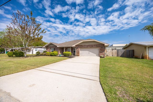 800 Bryn Mawr Boulevard, Mary Esther, FL 32569
