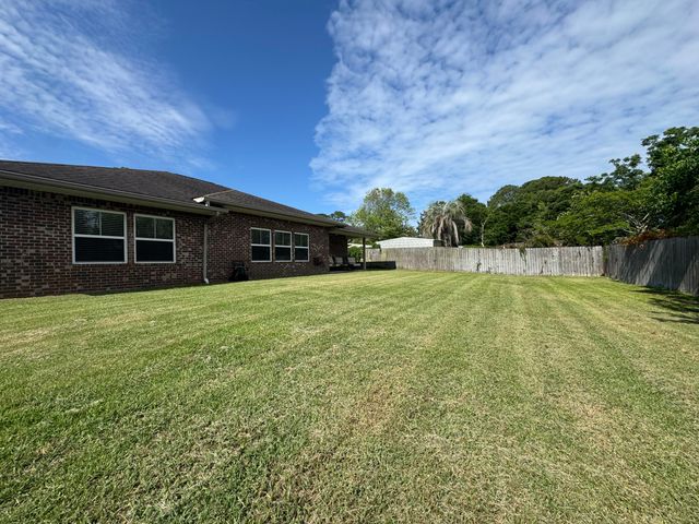 800 Bryn Mawr Boulevard, Mary Esther, FL 32569