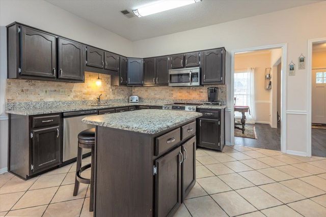 1016 NOLLEY CV, Collierville, TN 38017