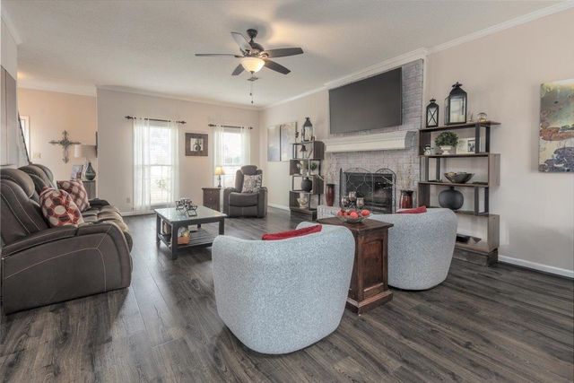 1016 NOLLEY CV, Collierville, TN 38017