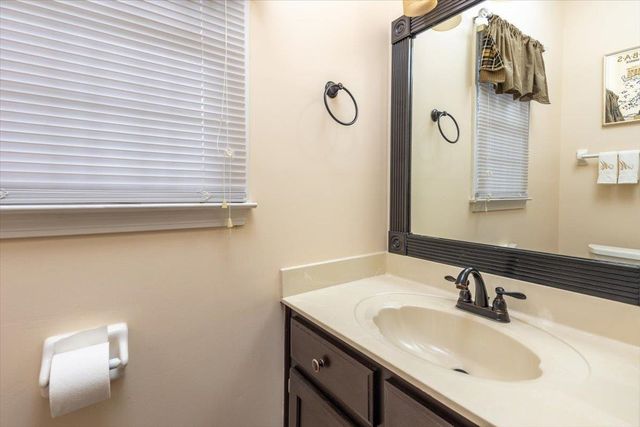 1016 NOLLEY CV, Collierville, TN 38017