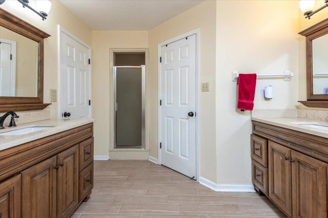 1016 NOLLEY CV, Collierville, TN 38017