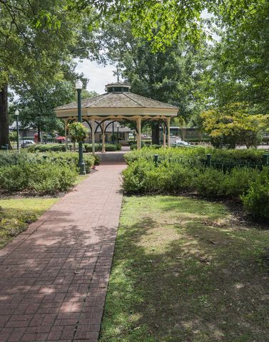 1016 NOLLEY CV, Collierville, TN 38017