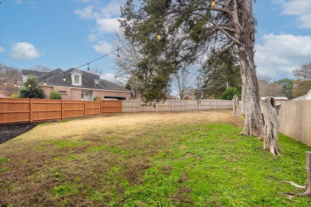 1016 NOLLEY CV, Collierville, TN 38017