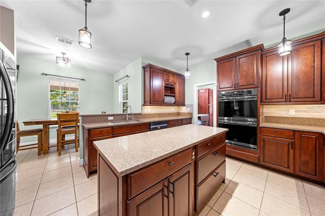 4295 RAMBLER AVE, St Cloud, FL 34772
