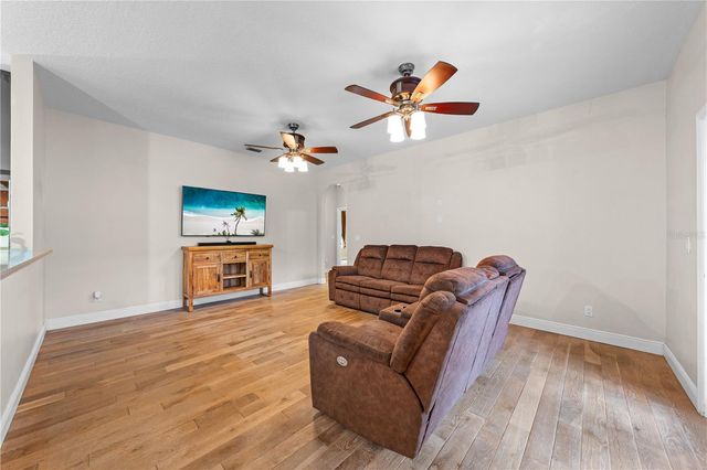4295 RAMBLER AVE, St Cloud, FL 34772