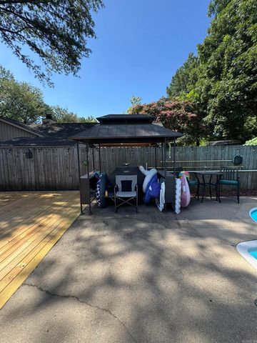 1012 S Leslie Street, Stuttgart, AR 72160