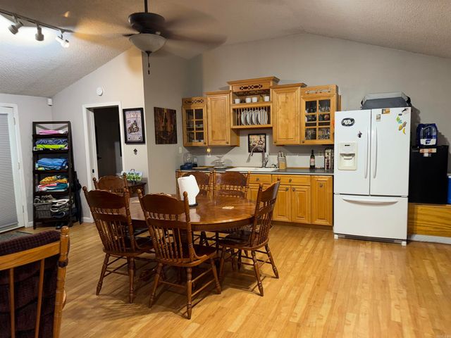 1012 S Leslie Street, Stuttgart, AR 72160