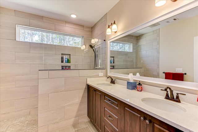 206 Elizabeth Lane, Mc Cormick, SC 29835