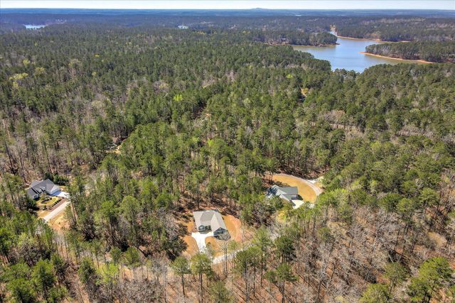 206 Elizabeth Lane, Mc Cormick, SC 29835