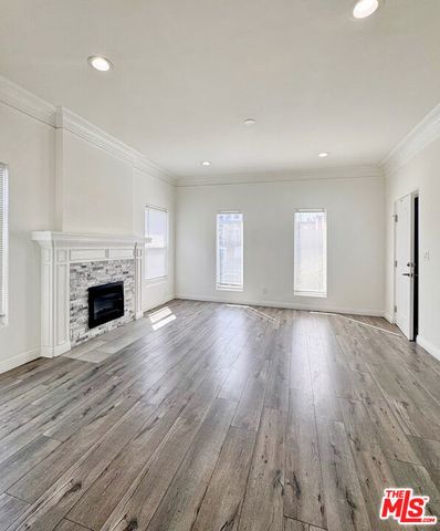 244 S Alexandria Avenue, Los Angeles, CA 90004