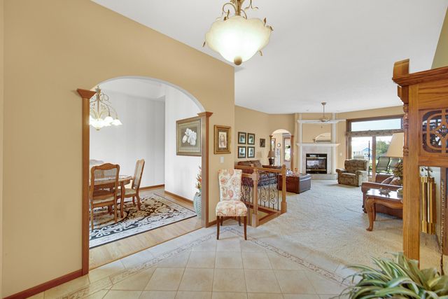 97 Scotscraig Drive, Valparaiso, IN 46385